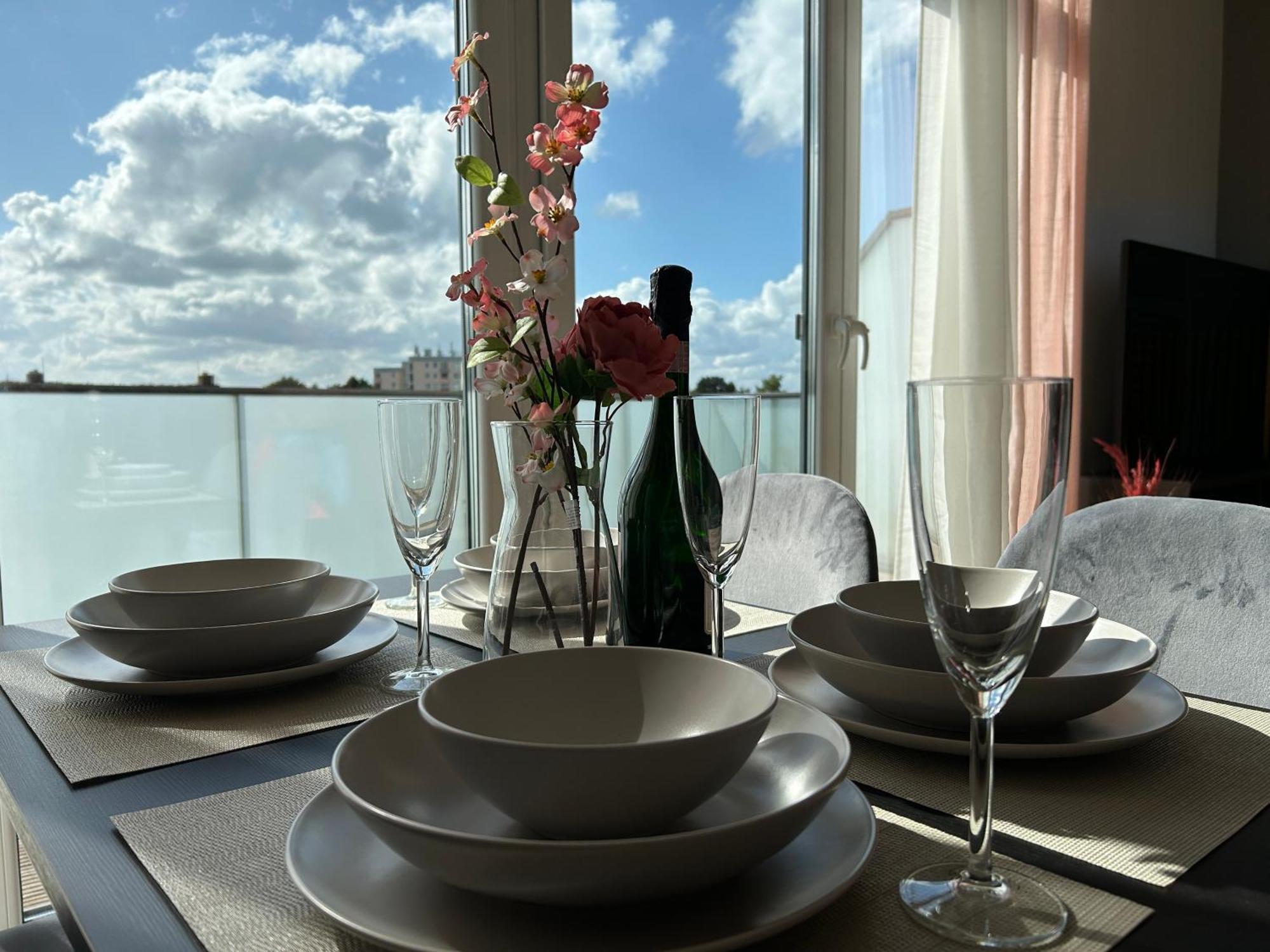 Apartamento Micasa Ol - Modernes Penthouse - Stellplatz - Kueche - Wlan - Dachterrasse Oldenburg Exterior foto