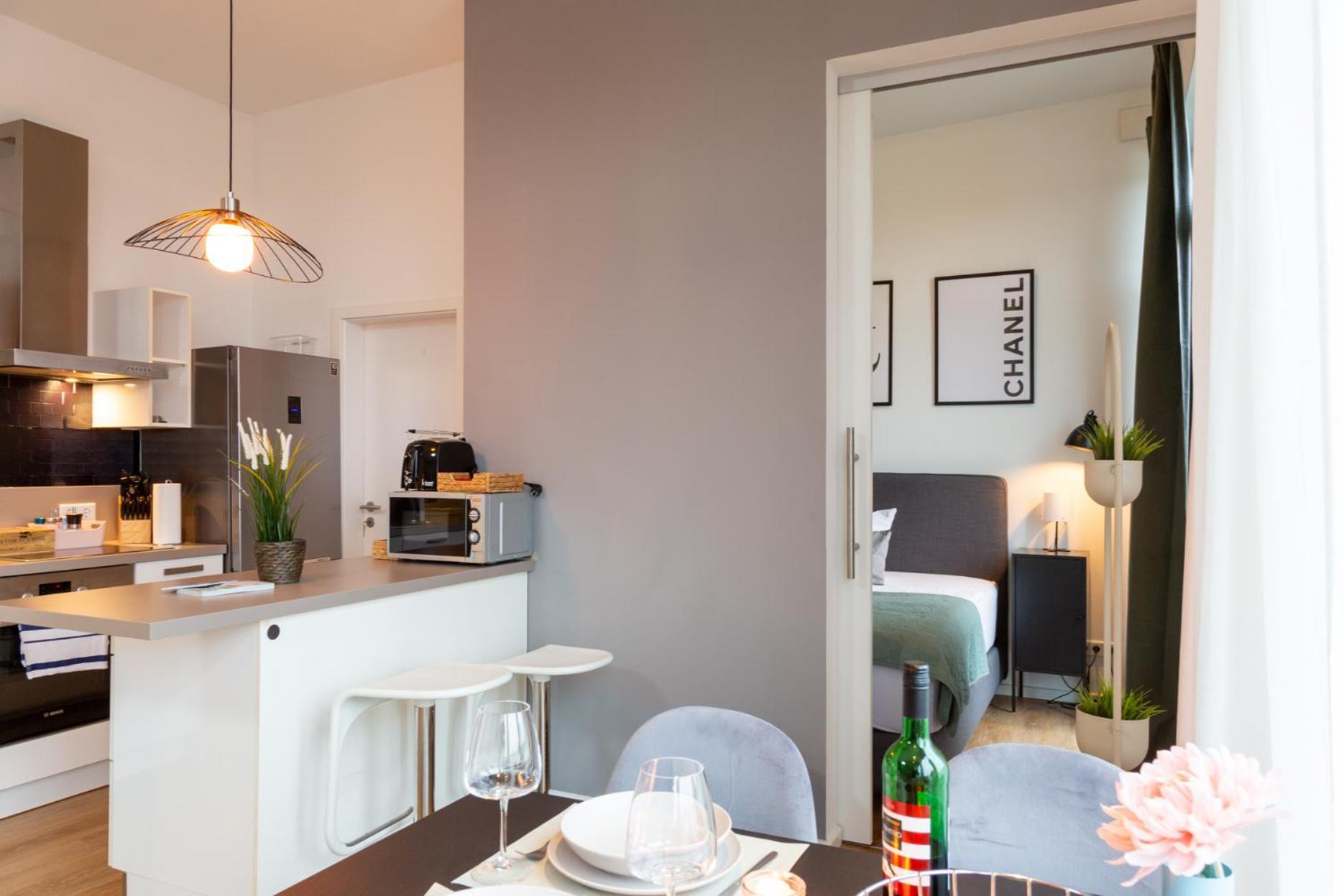 Apartamento Micasa Ol - Modernes Penthouse - Stellplatz - Kueche - Wlan - Dachterrasse Oldenburg Exterior foto