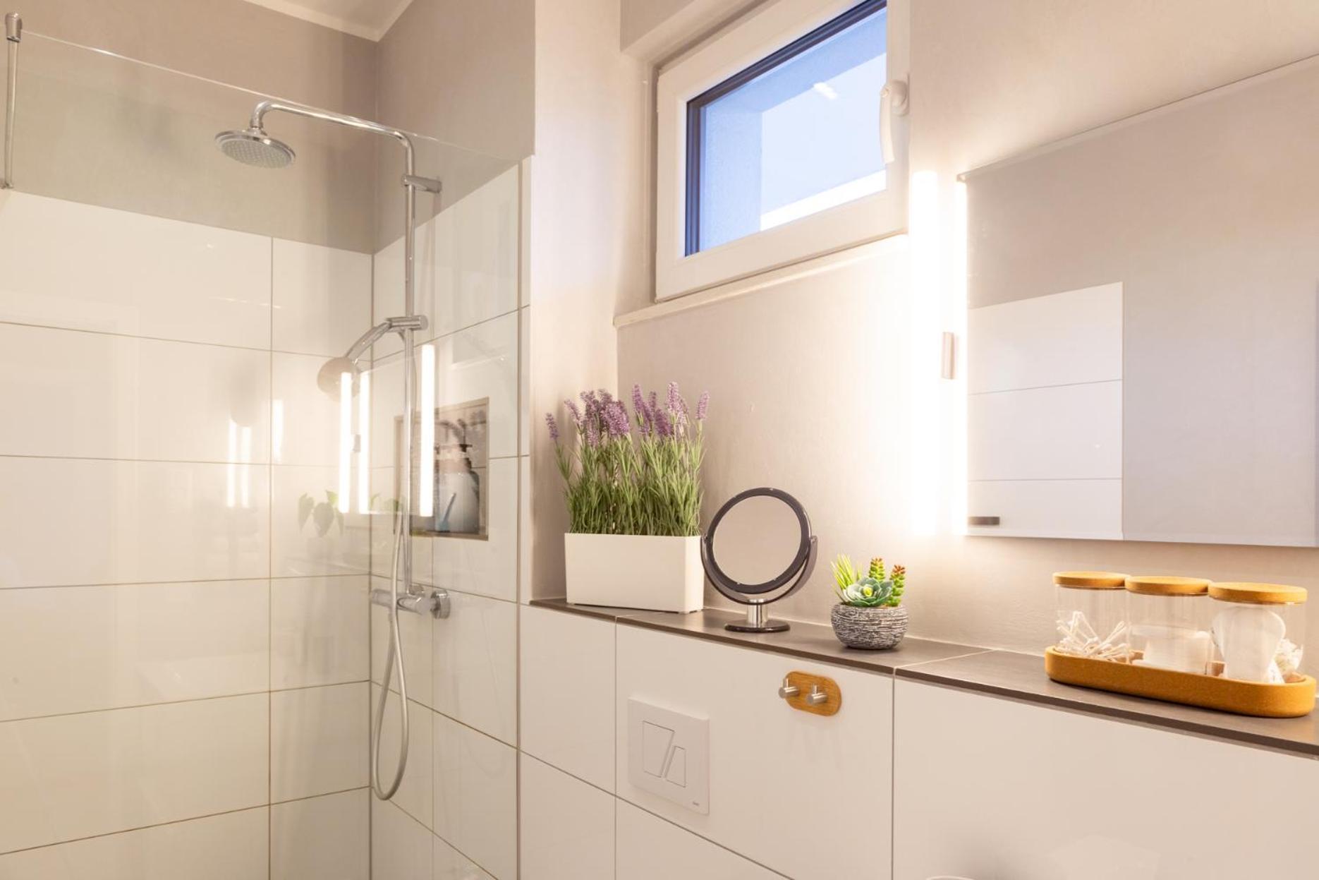 Apartamento Micasa Ol - Modernes Penthouse - Stellplatz - Kueche - Wlan - Dachterrasse Oldenburg Exterior foto